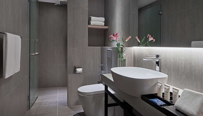 Park Inn by Radisson Putrajaya - 套房浴室