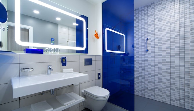 Park Inn by Radisson Residence Riga Barona - Superior Apartment Bathroom