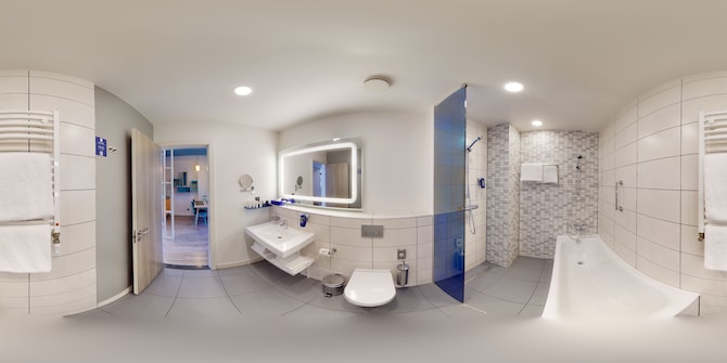 Park Inn by Radisson Residence Riga Barona - Bedroom apartment Bathroom