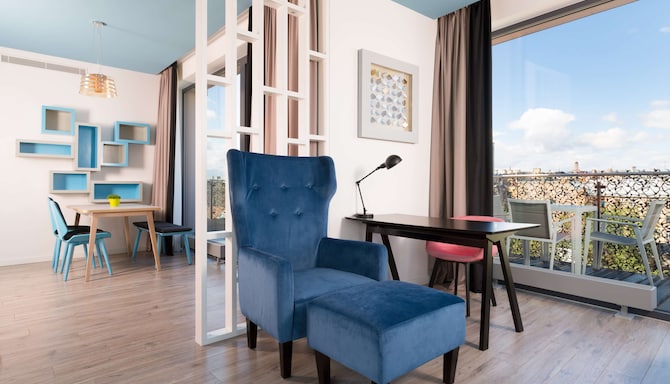 Park Inn by Radisson Residence Riga Barona - One bedroom apartment with terrace