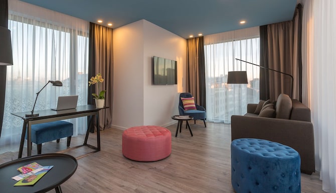 Park Inn by Radisson Residence Riga Barona - Superior Apartment One Bedroom Living Room