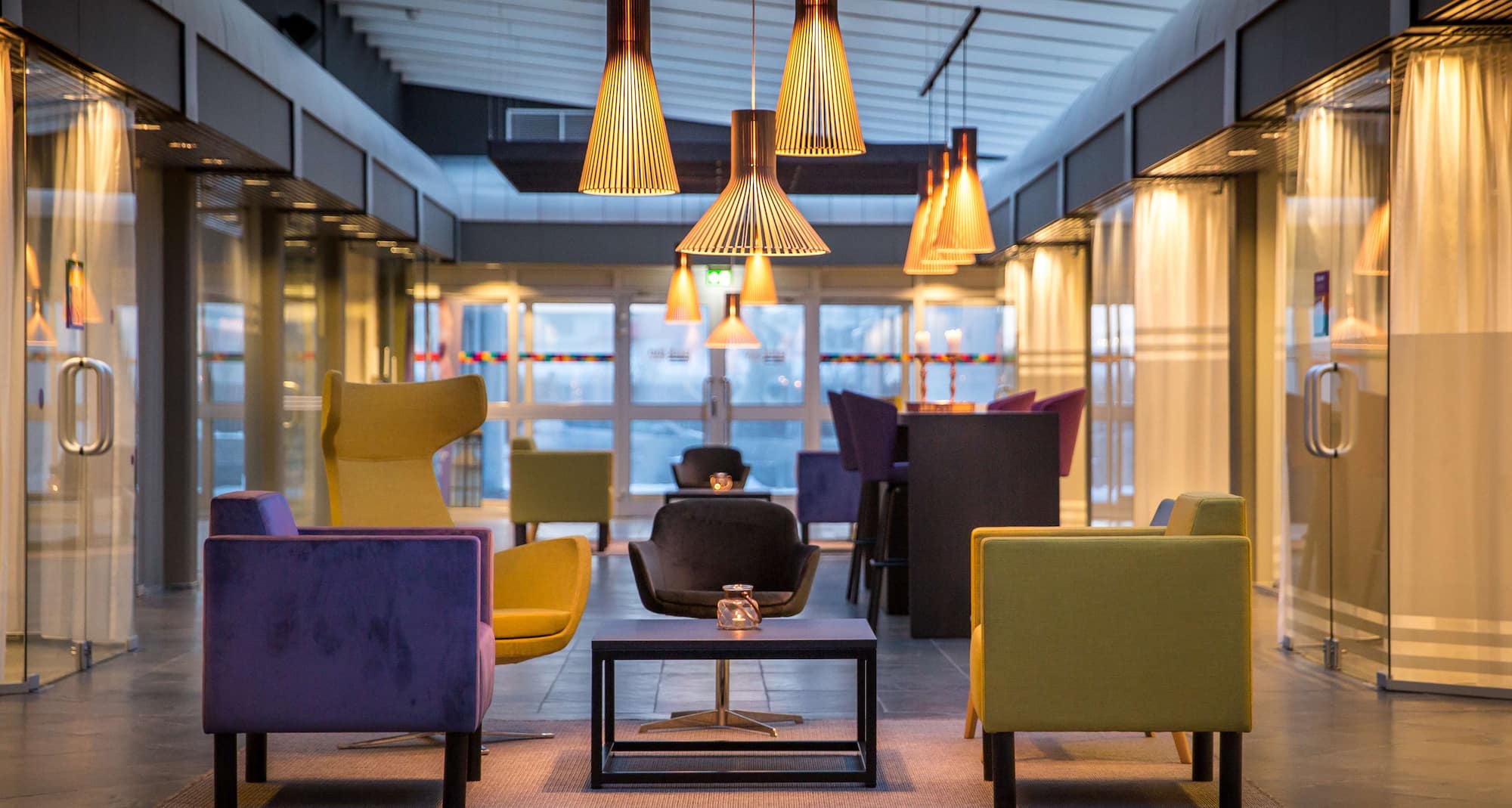 Park Inn by Radisson Reykjavik Keflavik Airport - Lobby lounge