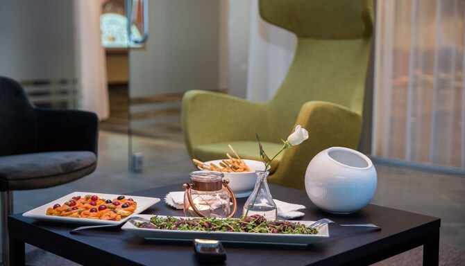 Park Inn by Radisson Reykjavik Keflavik Airport - Lobby Lounge