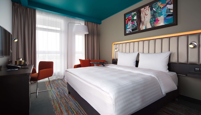 Park Inn by Radisson Riga Valdemara - Standard Room with Balcony bedroom