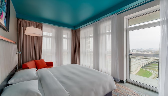 Park Inn by Radisson Riga Valdemara - Superior Room King Balcony