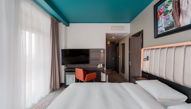 Park Inn by Radisson Riga Valdemara - Superior Room King Balcony