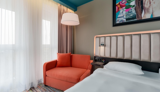 Park Inn by Radisson Riga Valdemara - Standard Room Balcony King