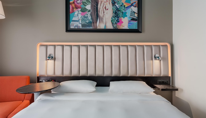 Park Inn by Radisson Riga Valdemara - Standard Room Balcony King