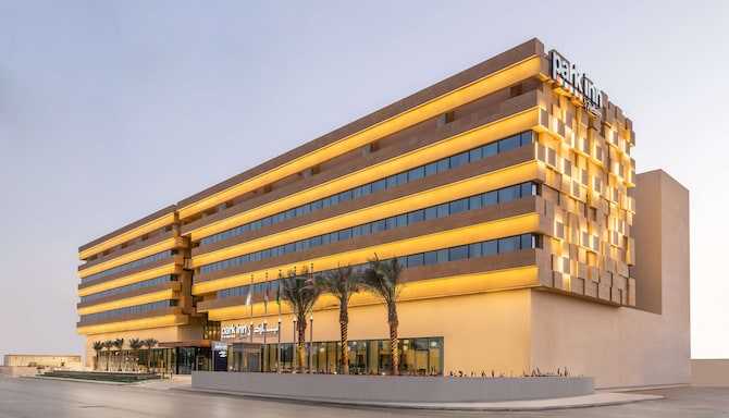 Park Inn by Radisson Riyadh - Exterior-2