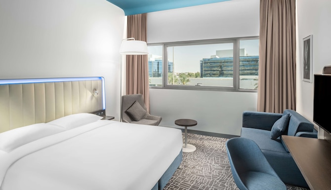Park Inn by Radisson Riyadh - Superior Room with terrace