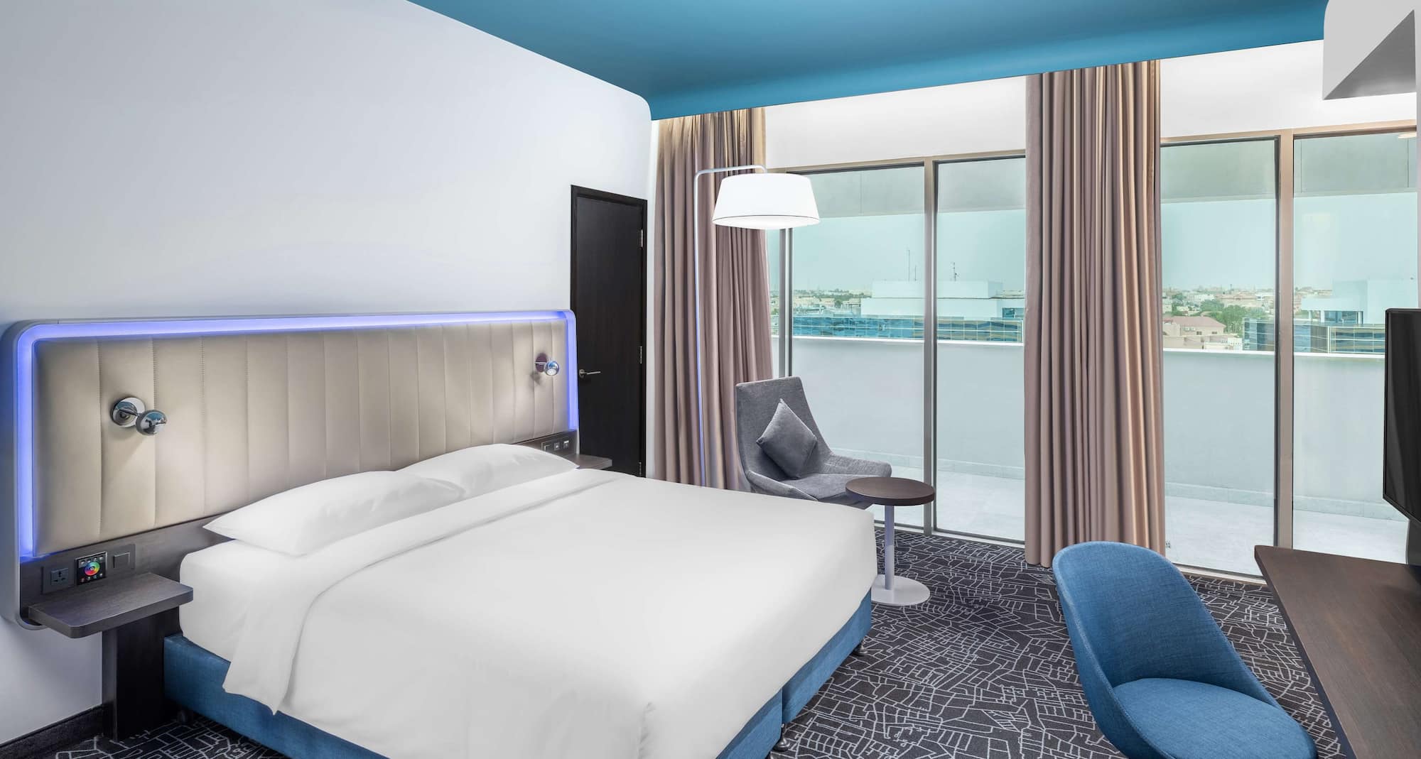 Park Inn by Radisson Riyadh - Superior Room with Terrace