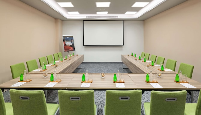 Meeting Room M1
