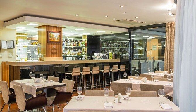 Park Inn by Radisson, Sadu Moscow - Cafe SADU