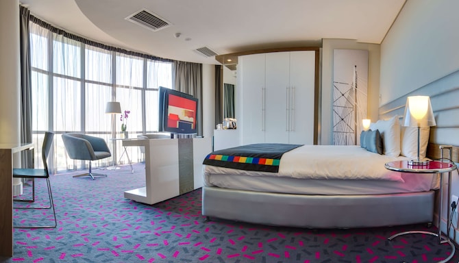 Park Inn by Radisson Sandton - Suite