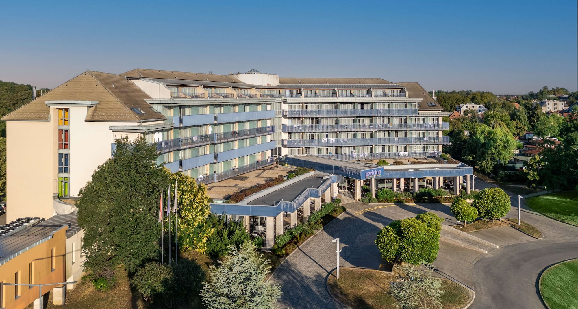 Park Inn by Radisson Sarvar Resort & Spa - Exterior