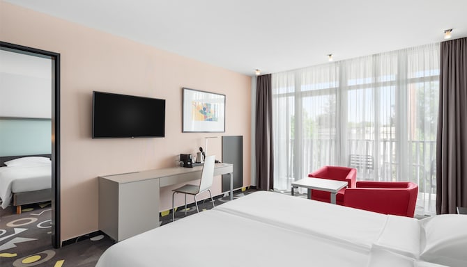 Park Inn by Radisson Sarvar Resort and Spa - Guest Room