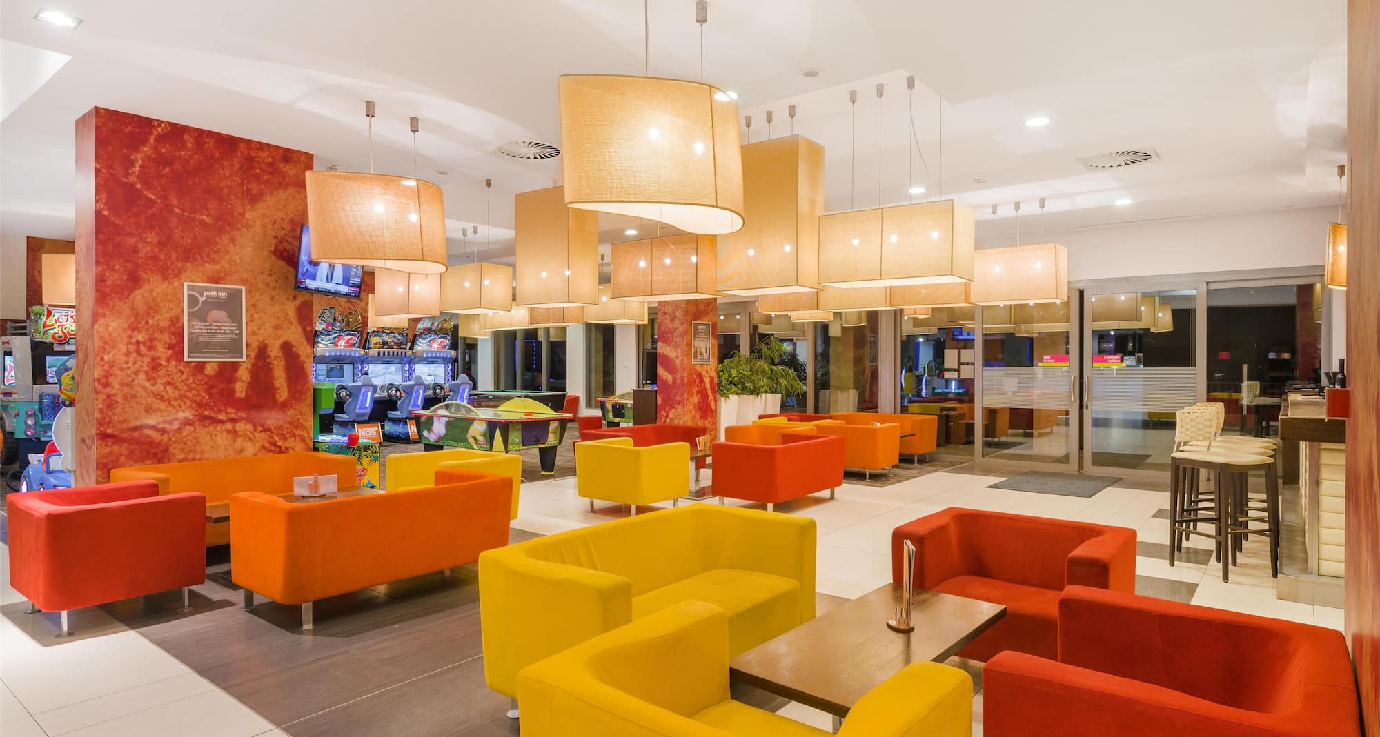 Park Inn by Radisson Sarvar Resort & Spa - Lobby
