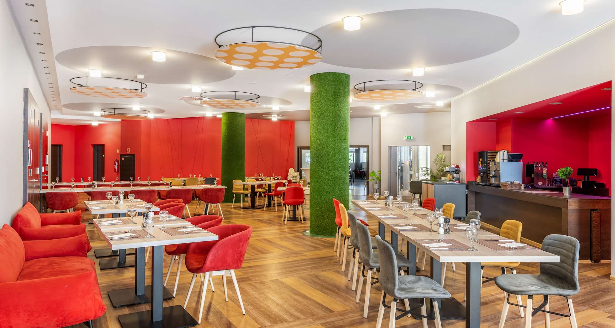 Park Inn by Radisson Sarvar Resort and Spa - Restaurant