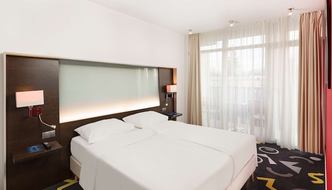 Park Inn by Radisson Sarvar Resort & Spa - Family Room/Suite