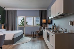 Park Inn by Radisson Serviced Apartments, Lagos Victoria Island - One Bedroom Apartment with balcony