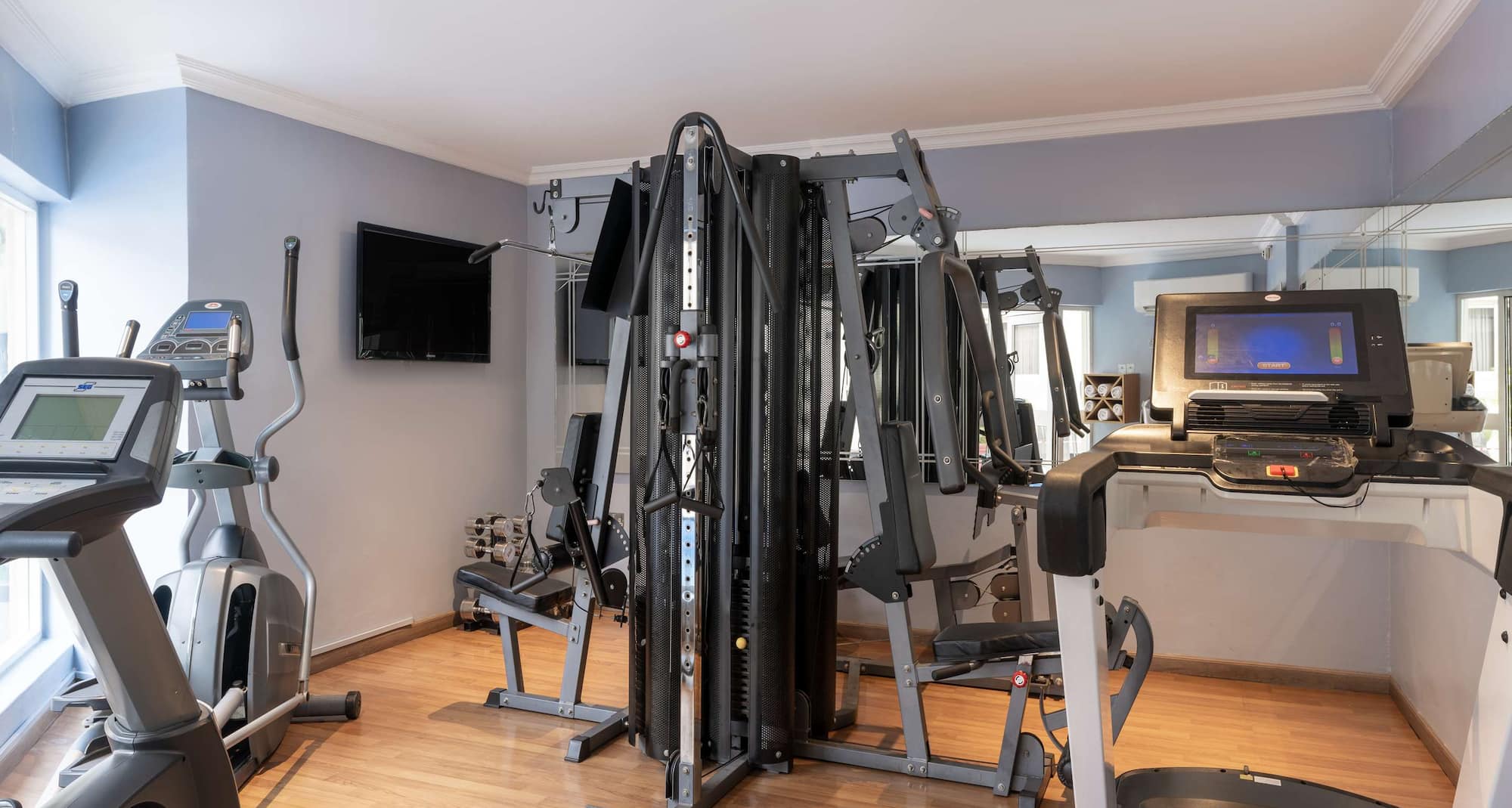Park Inn by Radisson Serviced Apartments, Lagos Victoria Island - Hotel Gym
