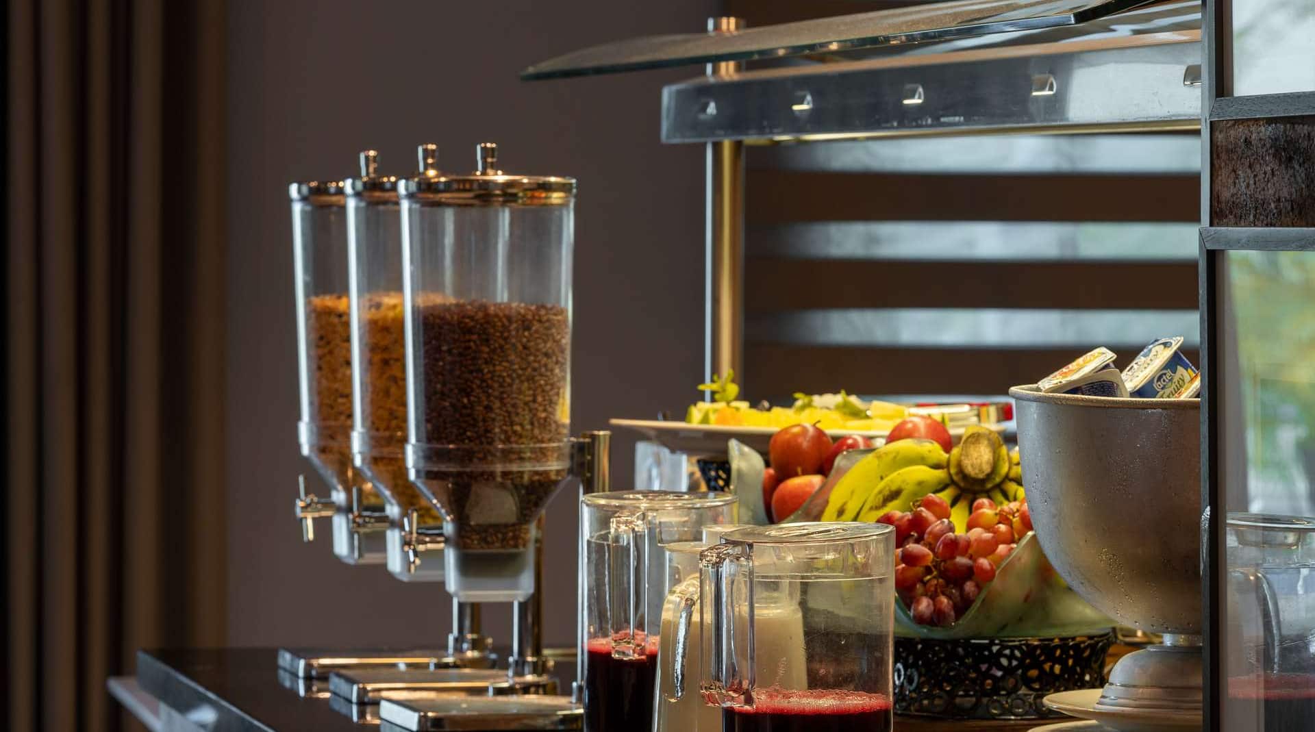 Park Inn by Radisson Serviced Apartments, Lagos Victoria Island - Super Breakfast