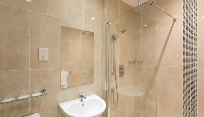 Park Inn By Radisson Shannon Airport - Ensuite