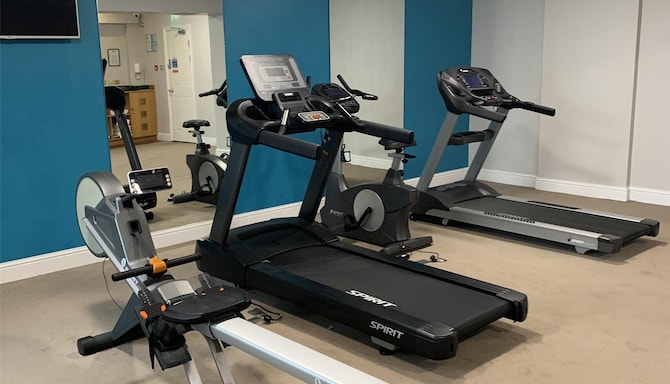Park Inn by Radisson Shannon Airport - Gym