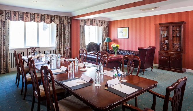 Park Inn Hotel Shannon Airport www.radissonhotels.com