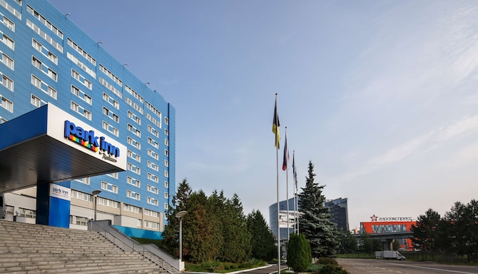 Park Inn By Radisson Sheremetyevo Airport Moscow www.radissonhotels.com