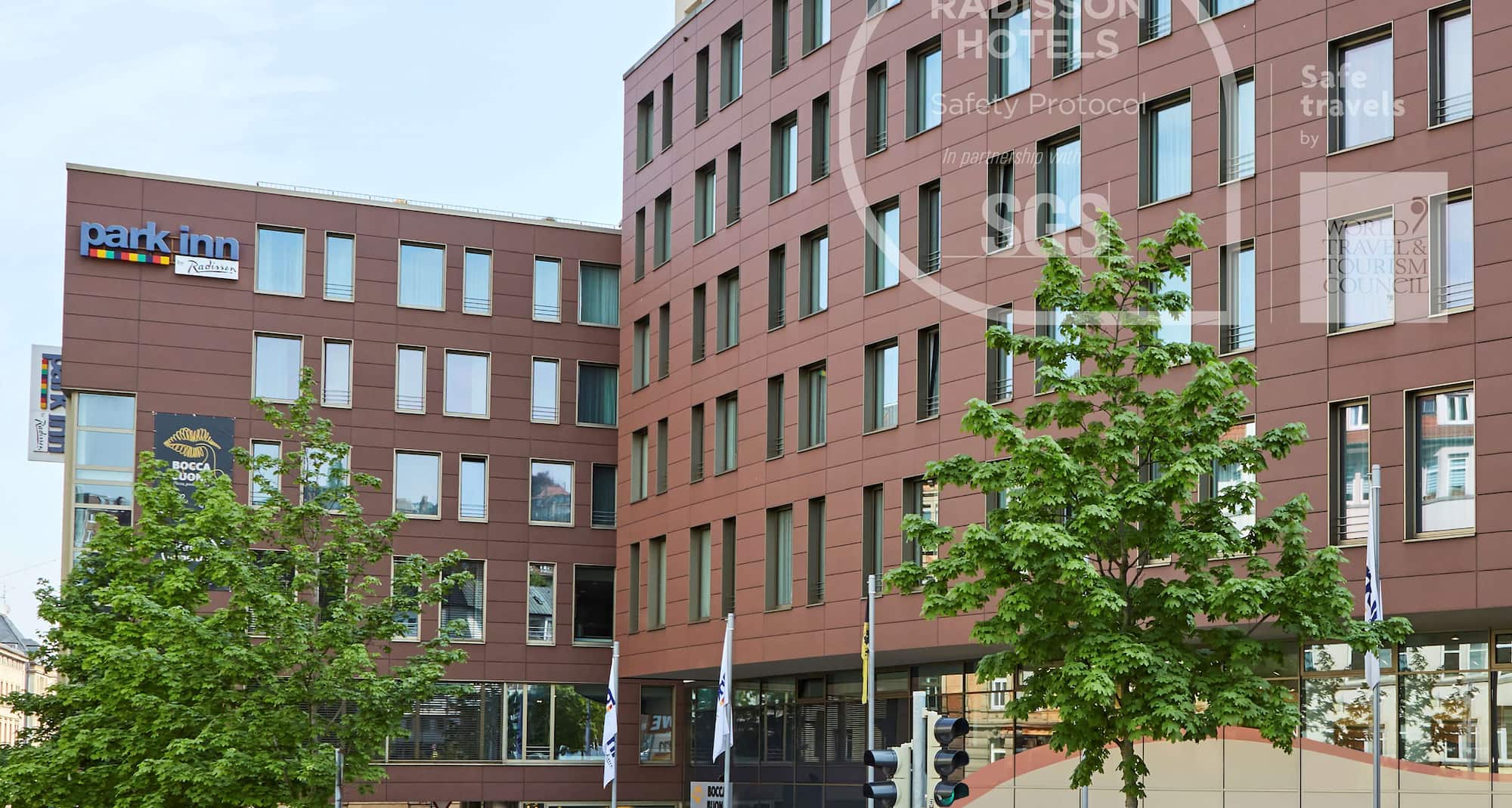 Park Inn by Radisson Stuttgart - Exterior with SGS logo