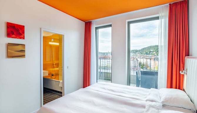 Park Inn by Radisson Stuttgart - Superior Room - Balcony