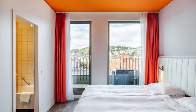 Park Inn by Radisson Stuttgart - Superior Room - Balcony