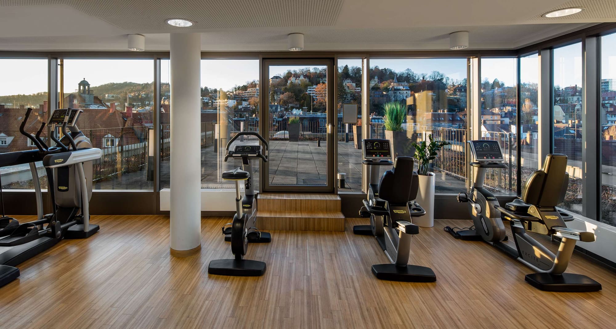 Park Inn by Radisson Stuttgart - Fitness Center