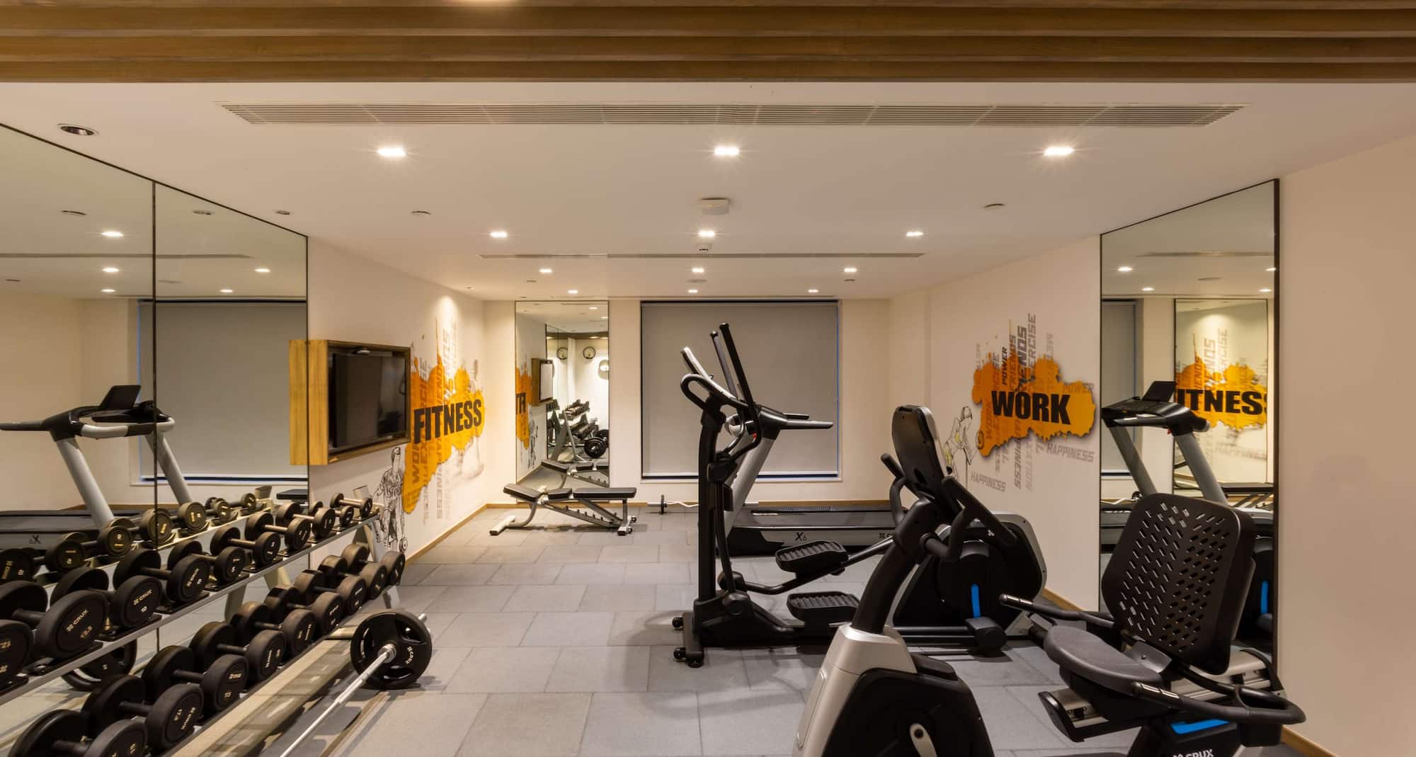 Park Inn by Radisson Surat - Fitness Center
