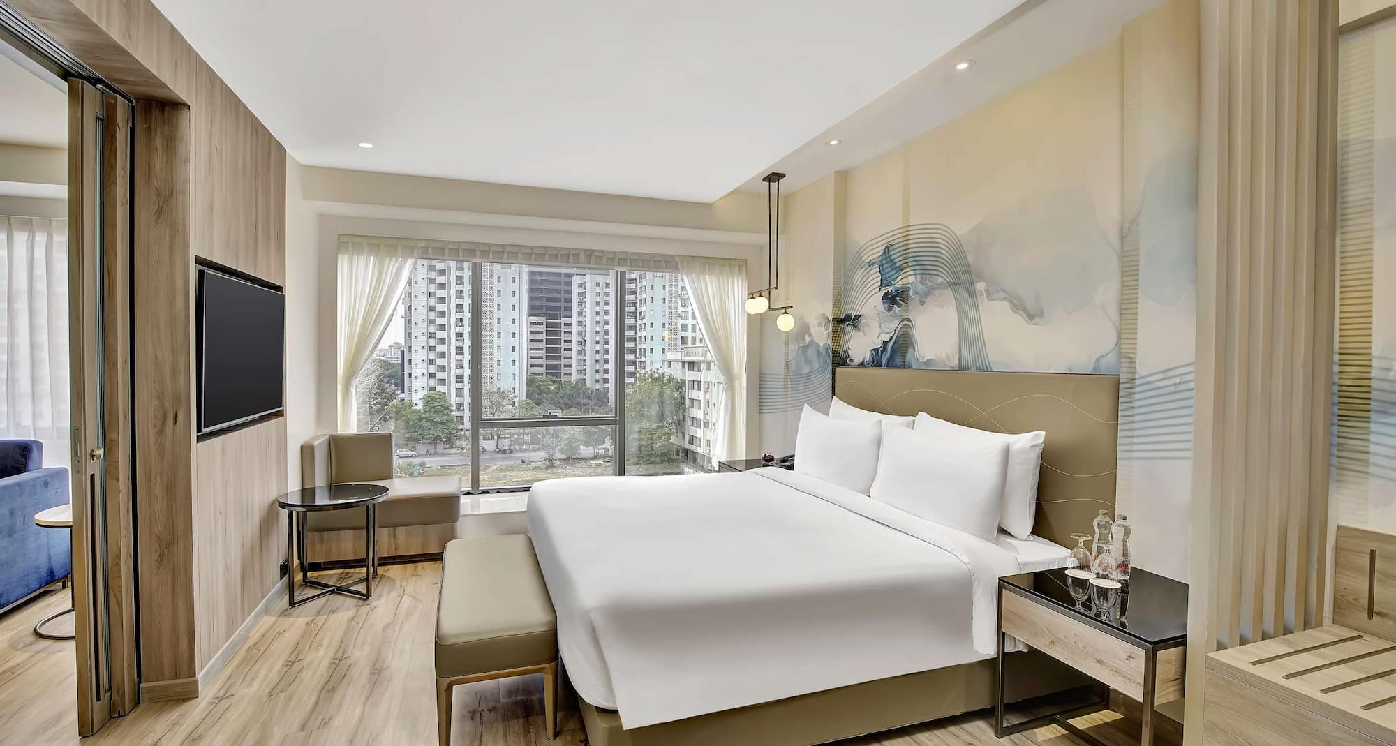 Park Inn by Radisson Surat - Suite