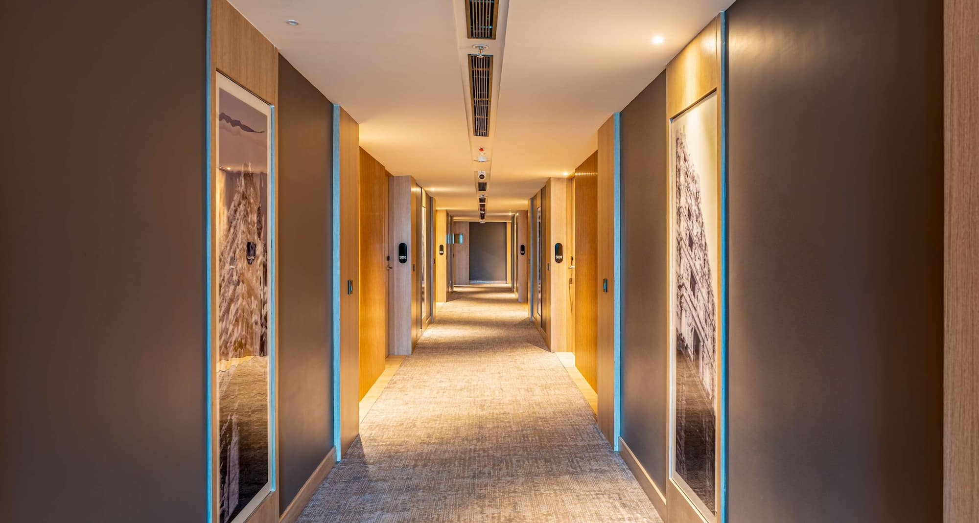 Park Inn by Radisson Vellore - Room floor corridor