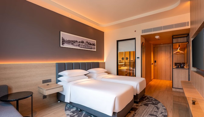Park Inn by Radisson Vellore - Superior Room with twin beds