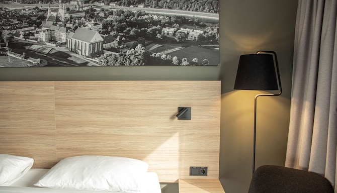 Park Inn by Radisson Vilnius Airport Hotel and Conference Centre - Family Room
