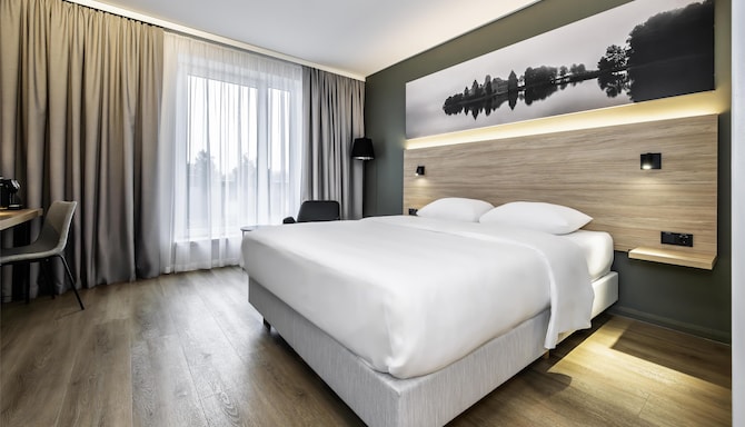 Park Inn by Radisson Vilnius Airport Hotel and Conference Centre - Superior room