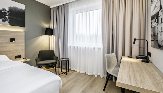 Park Inn by Radisson Vilnius Airport Hotel and Conference Centre - Standard twin room