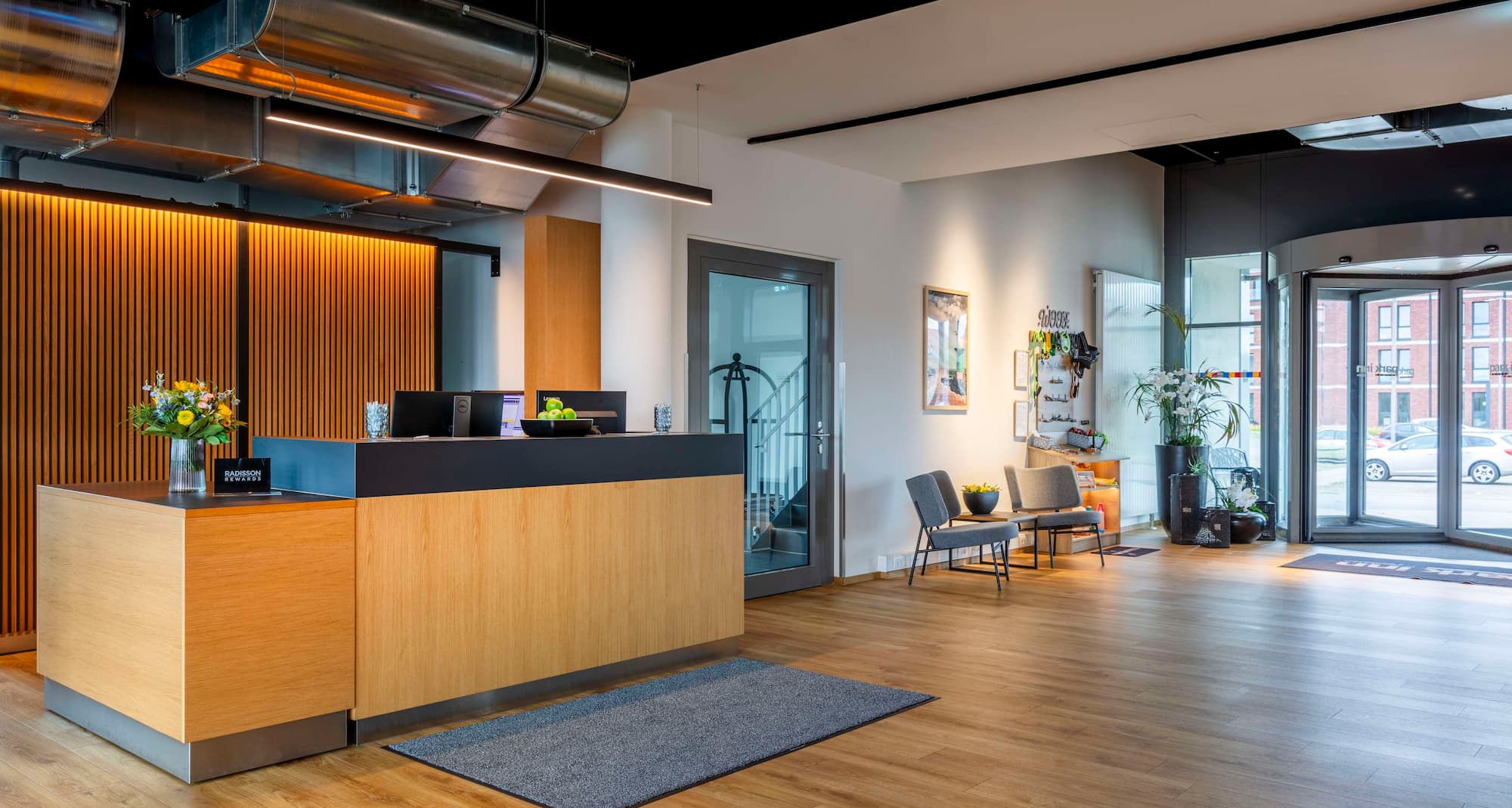 Park Inn by Radisson Wismar - Lobby & Reception