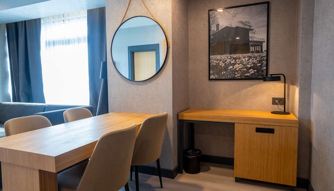 Park Inn by Radisson Yalova City Center - Süit