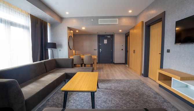 Park Inn by Radisson Yalova City Center - Süit