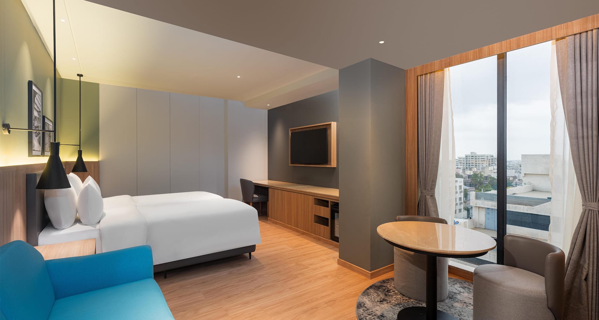Park Inn & Suites By Radisson Rajkot - Deluxe Guestroom View