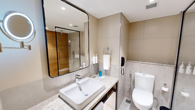 Park Inn & Suites by Radisson Thrissur East Fort