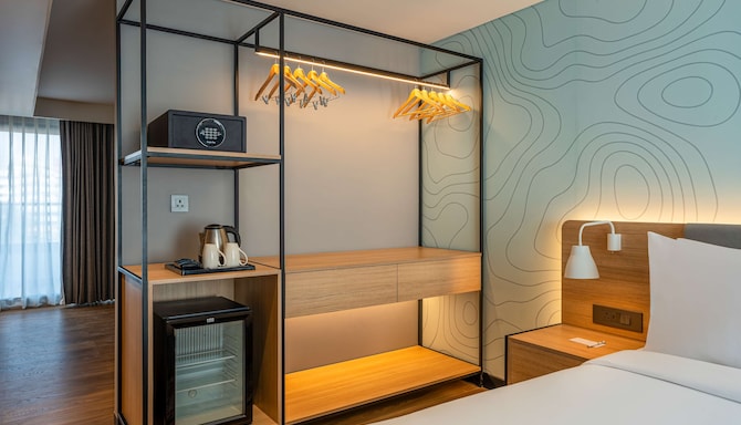 Park Inn & Suites by Radisson Thrissur East Fort - Superior room with balcony