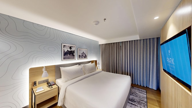 Park Inn & Suites by Radisson Thrissur East Fort - Guest room