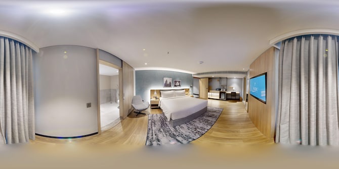Park Inn & Suites by Radisson Thrissur East Fort - Accesible Room