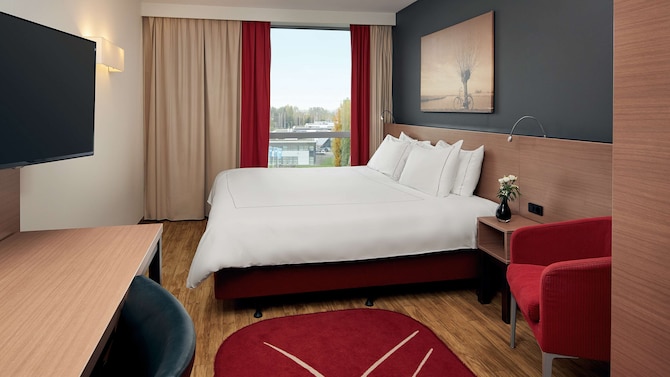 Park Plaza Amsterdam Airport - Superior Queen Room